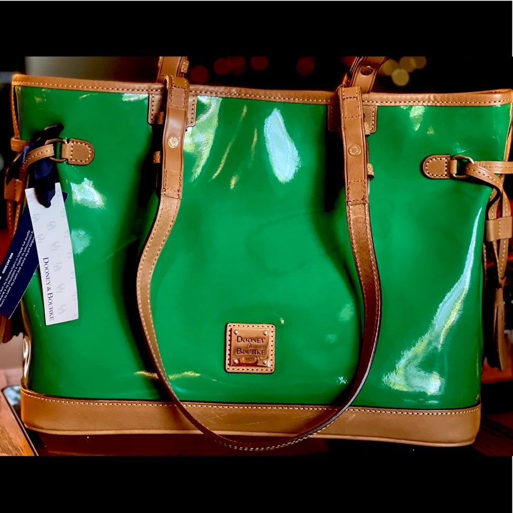 Dooney & Bourke Handbag 💚 - Picture 16 of 16